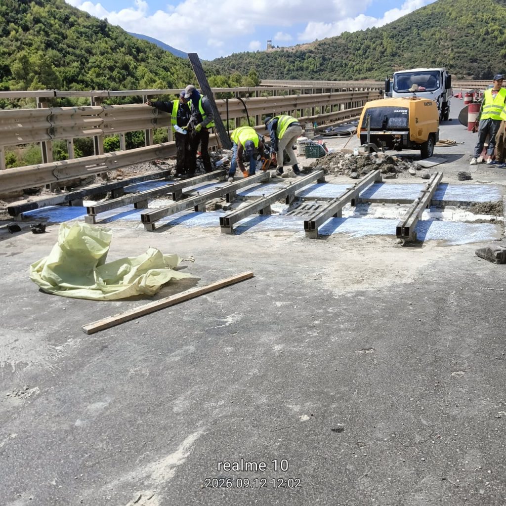 Poursuite des opérations d’entretien des ouvrages d’art dans la wilaya de Blida.