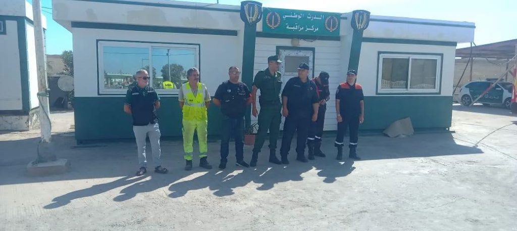 Pénétrante d’Oran : les patrouilleurs participent à une campagne de sensibilisation à la sécurité routière